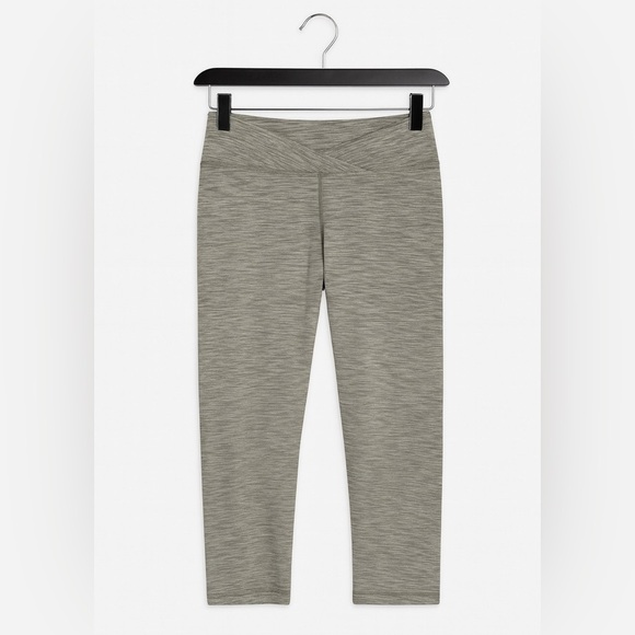 ODODOS Pants - ODODOS Women's Tan/Brown Patterned Size Small Cross Waist Capri Leggings